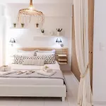 Villa Mary's *